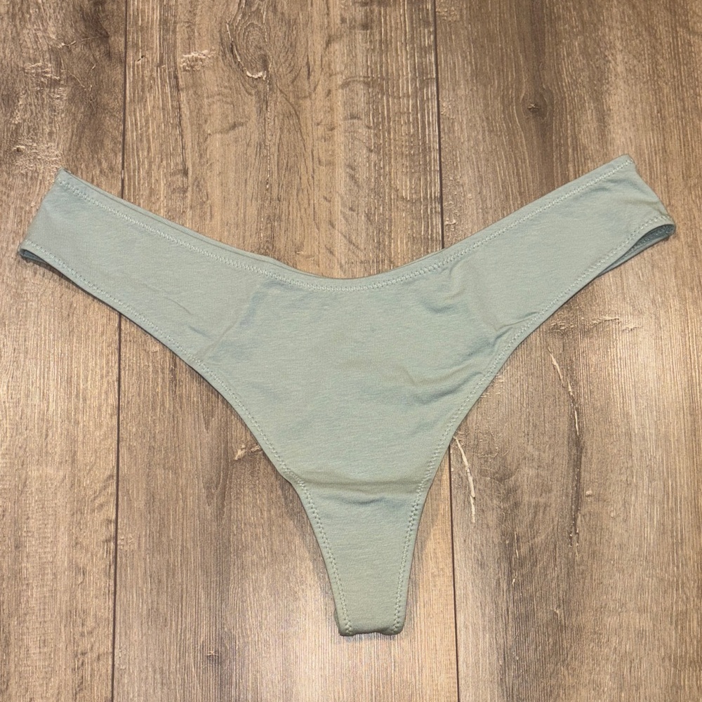 Frederick’s Of Hollywood Thong Panty